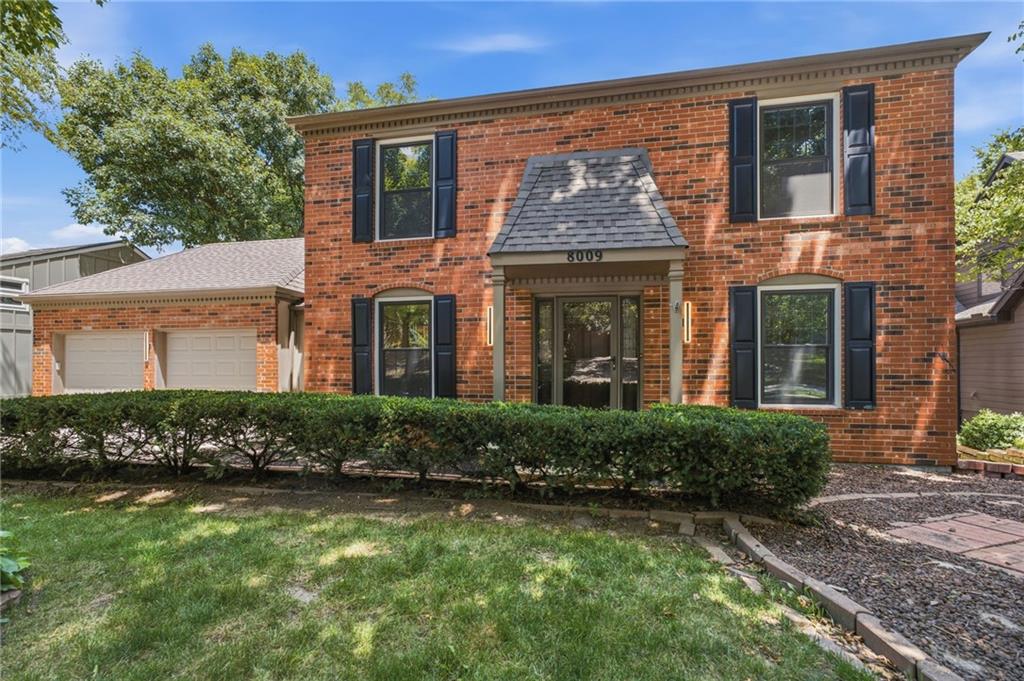 8009 Hallet Street, Lenexa, KS 66215