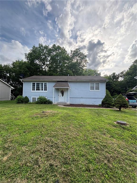 1410 Ridgeway Drive, Richmond, MO 64085