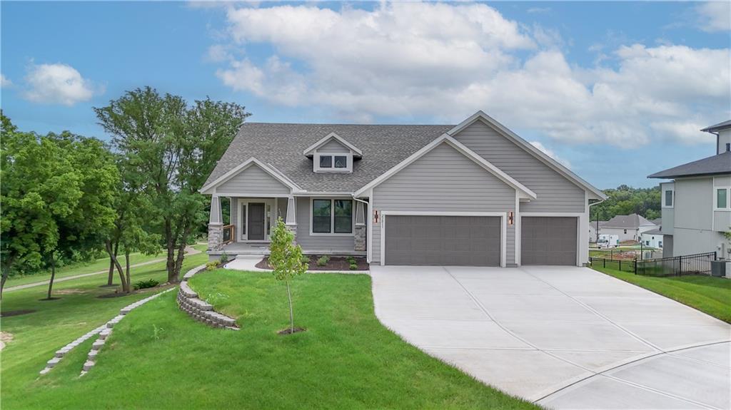 23811 W 59th Terrace, Shawnee, KS 66226
