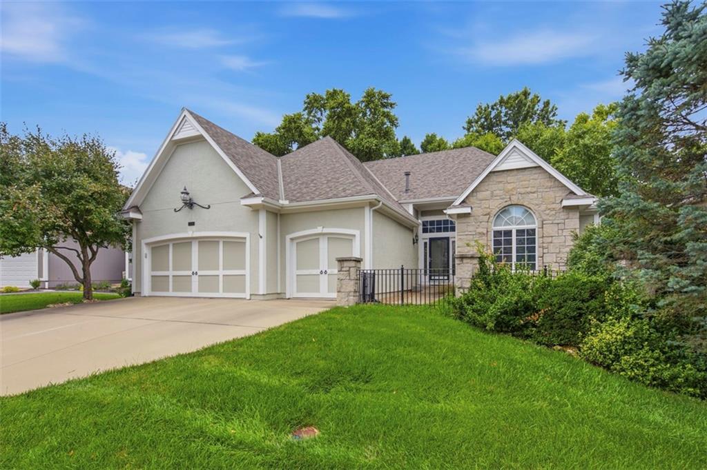 4809 W 162nd Street, Overland Park, KS 66085