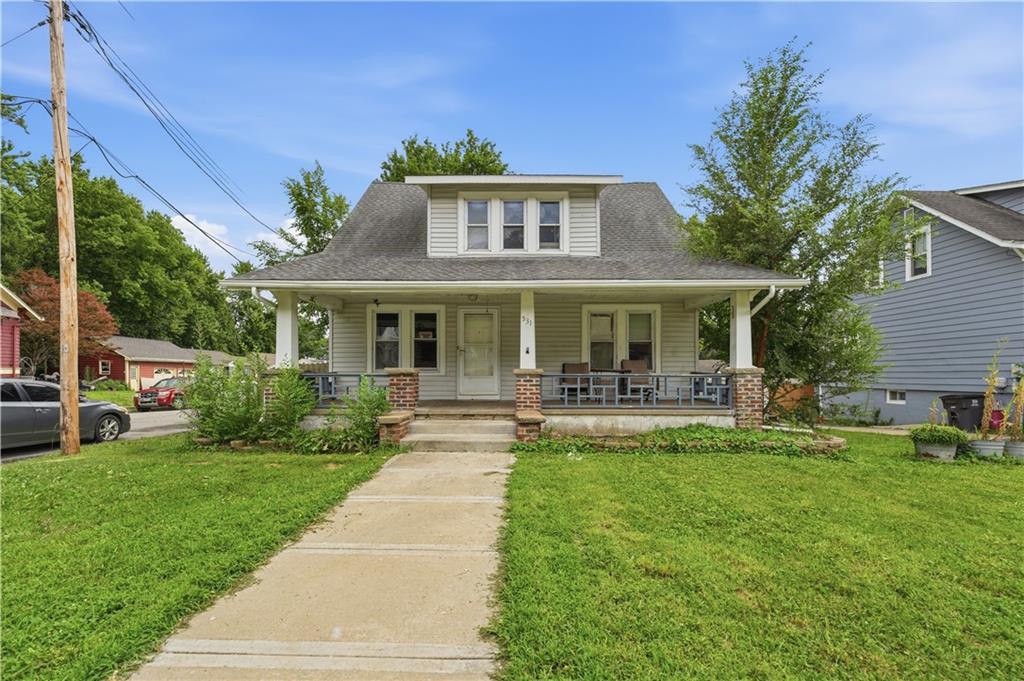 531 E College Street, Independence, MO 64050