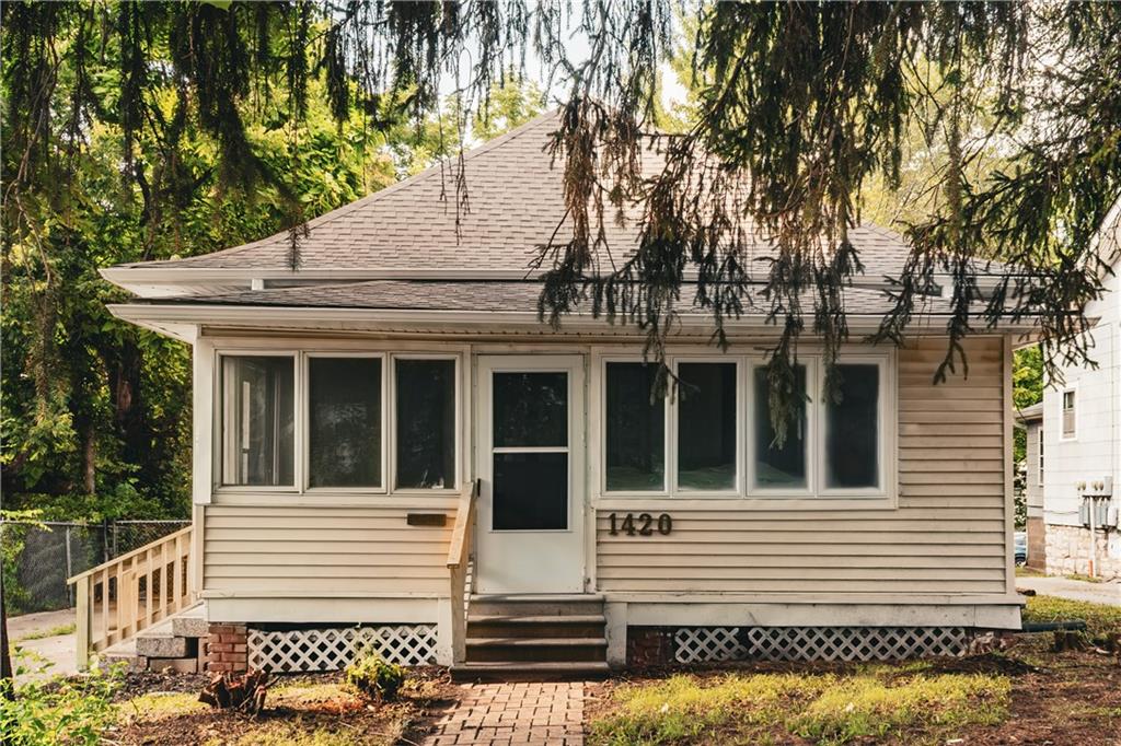 1420 W Walnut Avenue, Independence, MO 64050