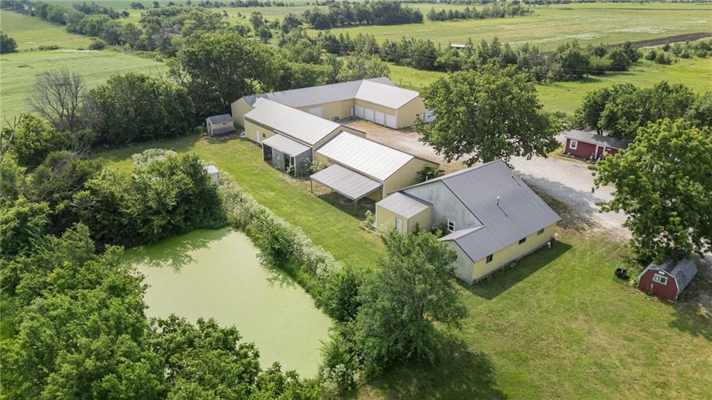2118 31 Highway, Waverly, KS 66871