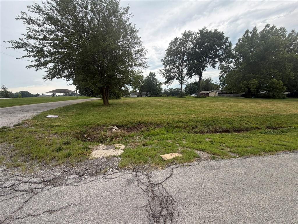 1205 S Dallas Street, Albany, MO 64402