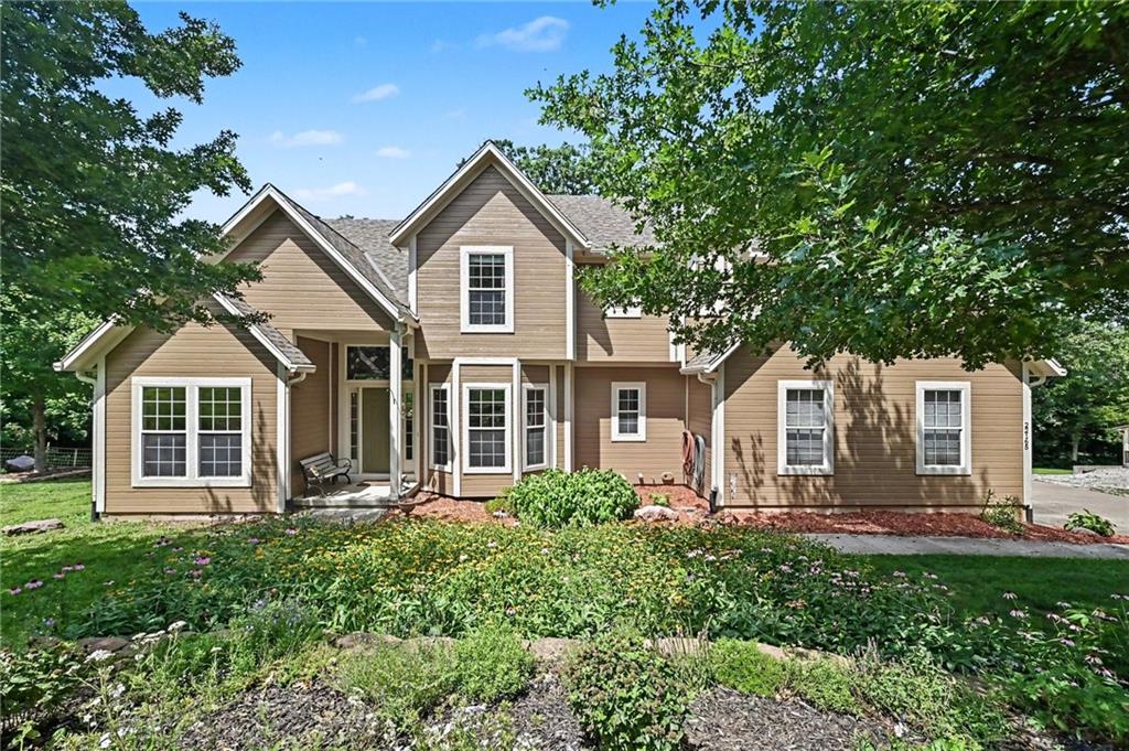 22165 171st Street, Basehor, KS 66007
