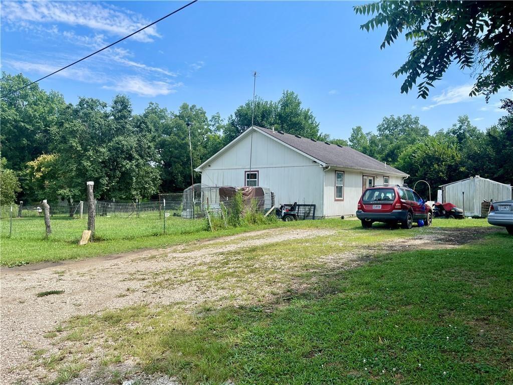 323 N Wall Street, Blairstown, MO 64726