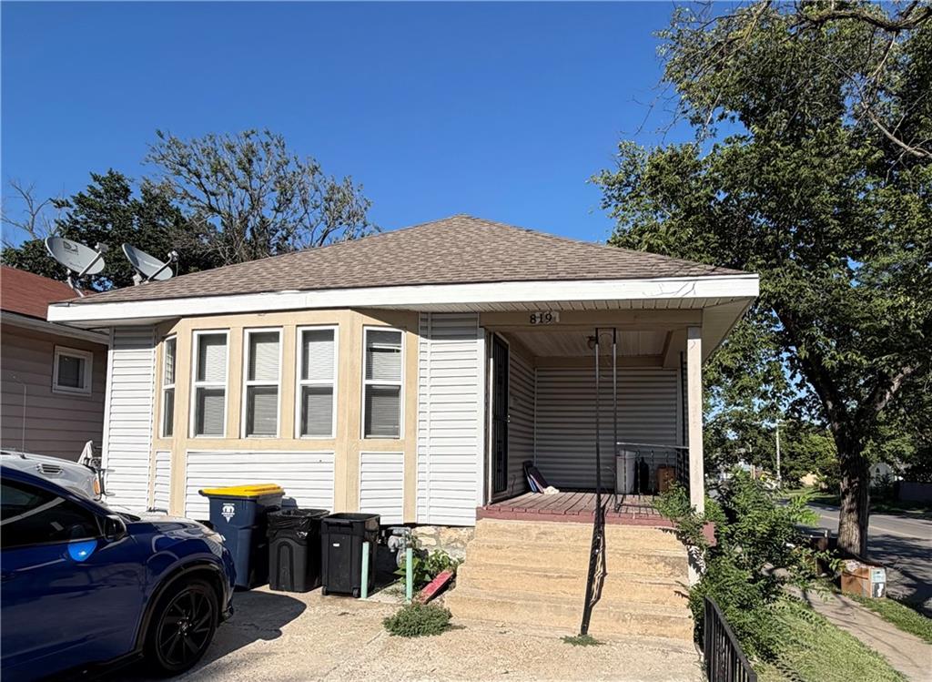 819 Monroe Avenue, Kansas City, MO 64124