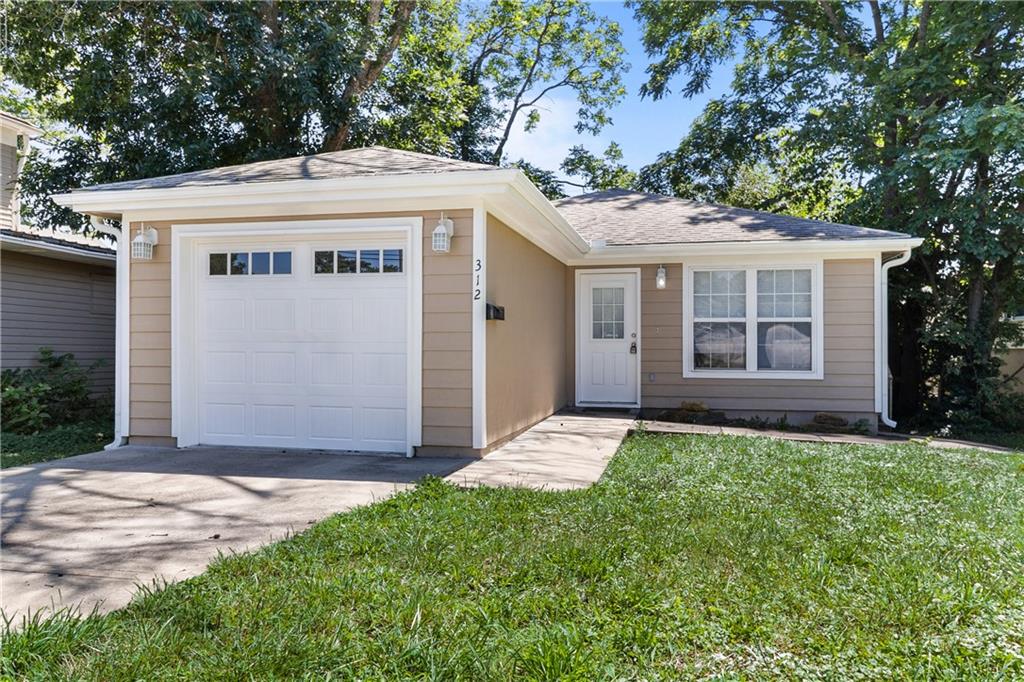 312 Grover Street, Warrensburg, MO 64093
