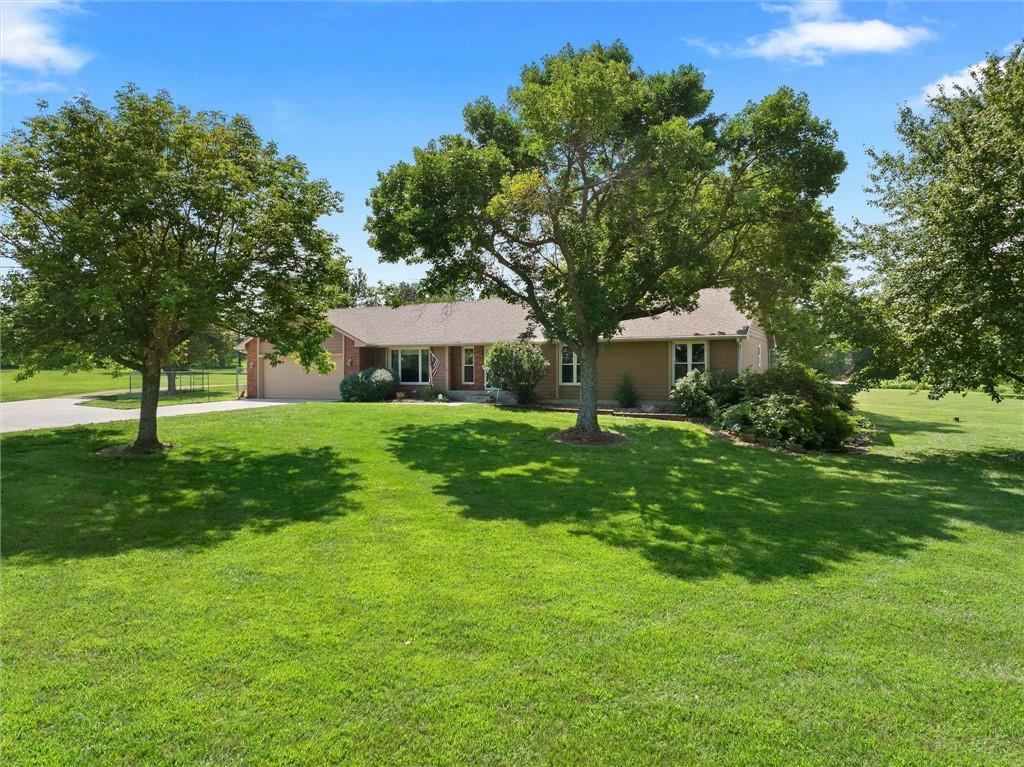 3735 53rd Street, Berryton, KS 66409
