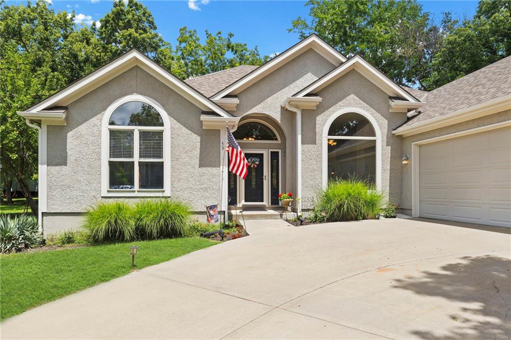 53 Rock Lane, Linn Valley, KS 66040