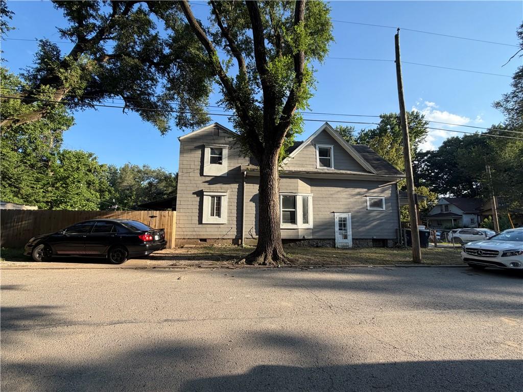 301 Myrtle Avenue, Kansas City, MO 64124