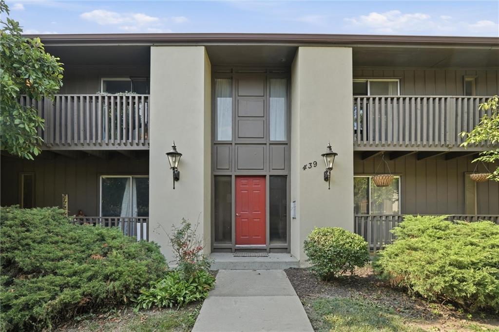 439 W 104th Street, Kansas City, MO 64114