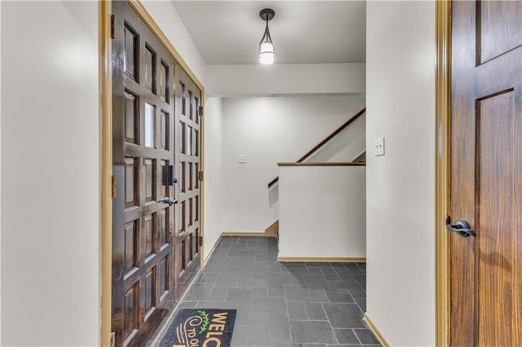 4806 Stonecrest Terrace, St Joseph, MO 64506