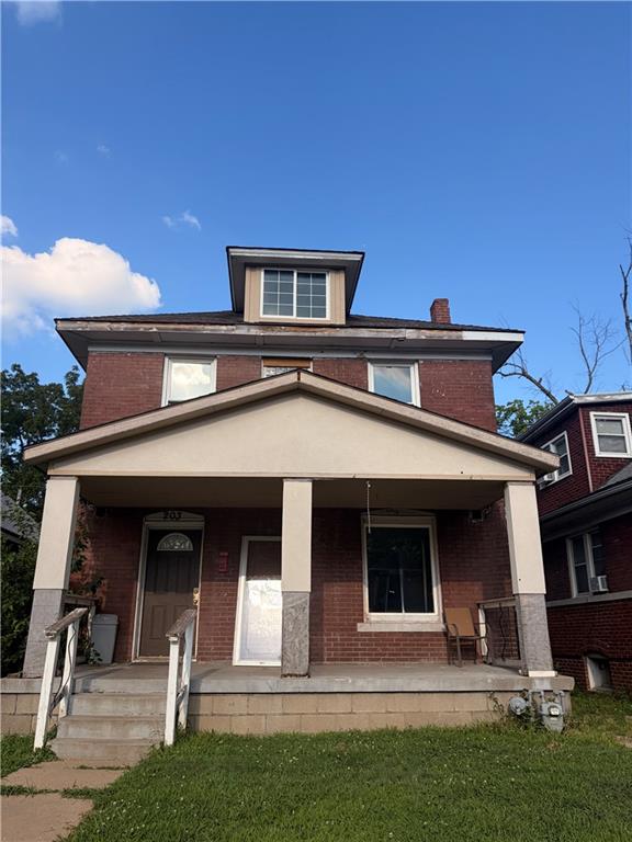 203 N 14TH Street, Kansas City, KS 66102