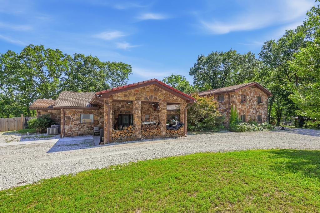 4585 Esquire Lane, Carthage, MO 64836