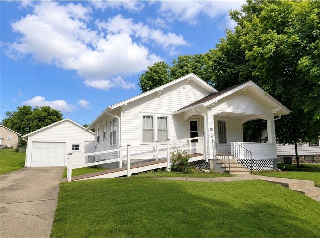 417 S Walnut Street, Maryville, MO 64468