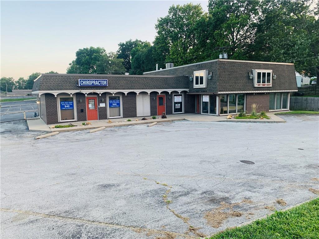13717-13723 E 39th Street, Independence, MO 64055