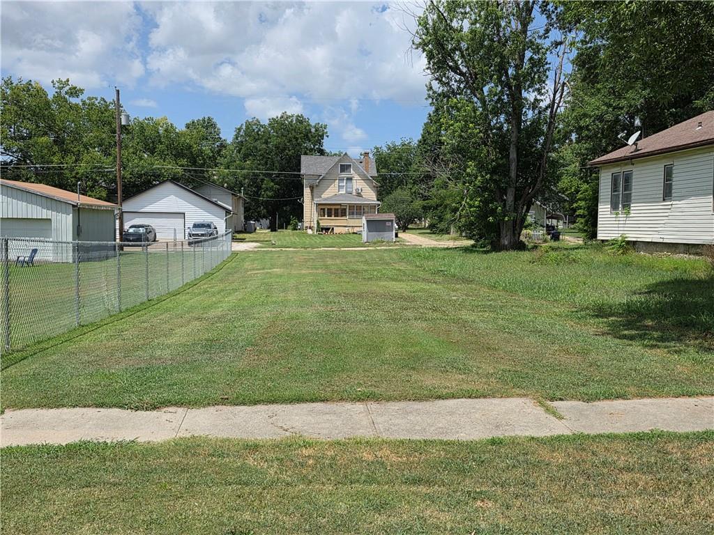 409 S 9th Street, Independence, KS 67301