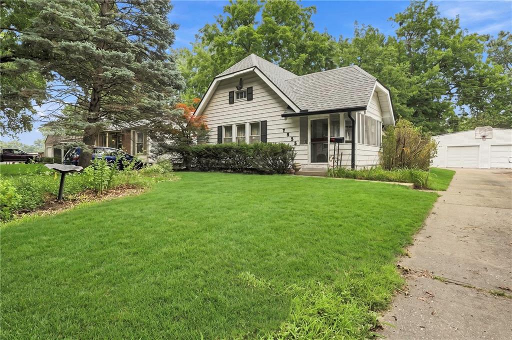 7535 McGee Street, Kansas City, MO 64114