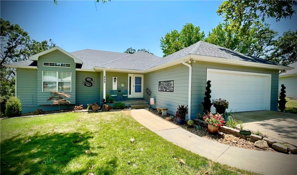 529 S Prewitt Street, Nevada, MO 64772