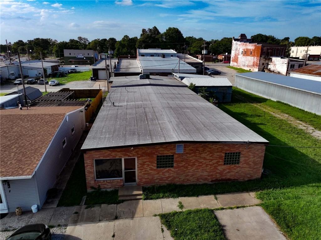808 Utah Street, Hiawatha, KS 66434