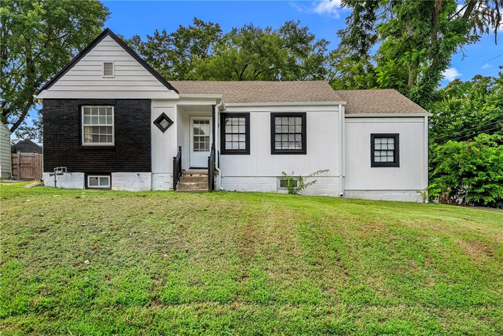 6804 Raytown Road, Kansas City, MO 64133