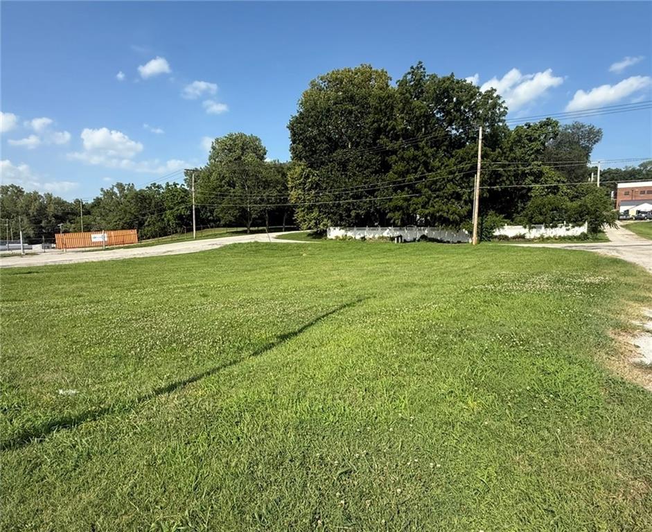 711 Sterling Avenue, Independence, MO 64054