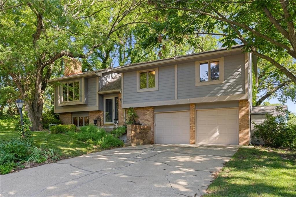 1109 Jana Court, Lawrence, KS 66049