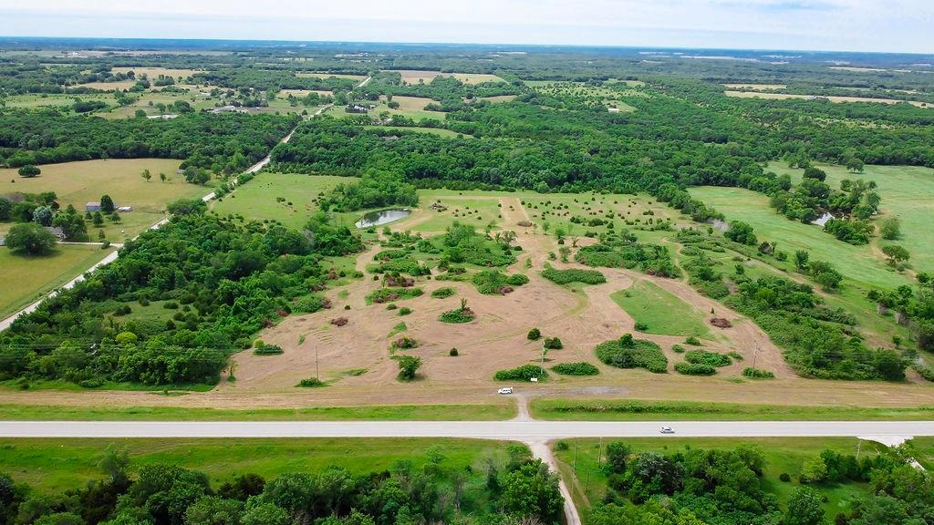 68 Hwy Pleasant Valley Road, Wellsville, KS 66092