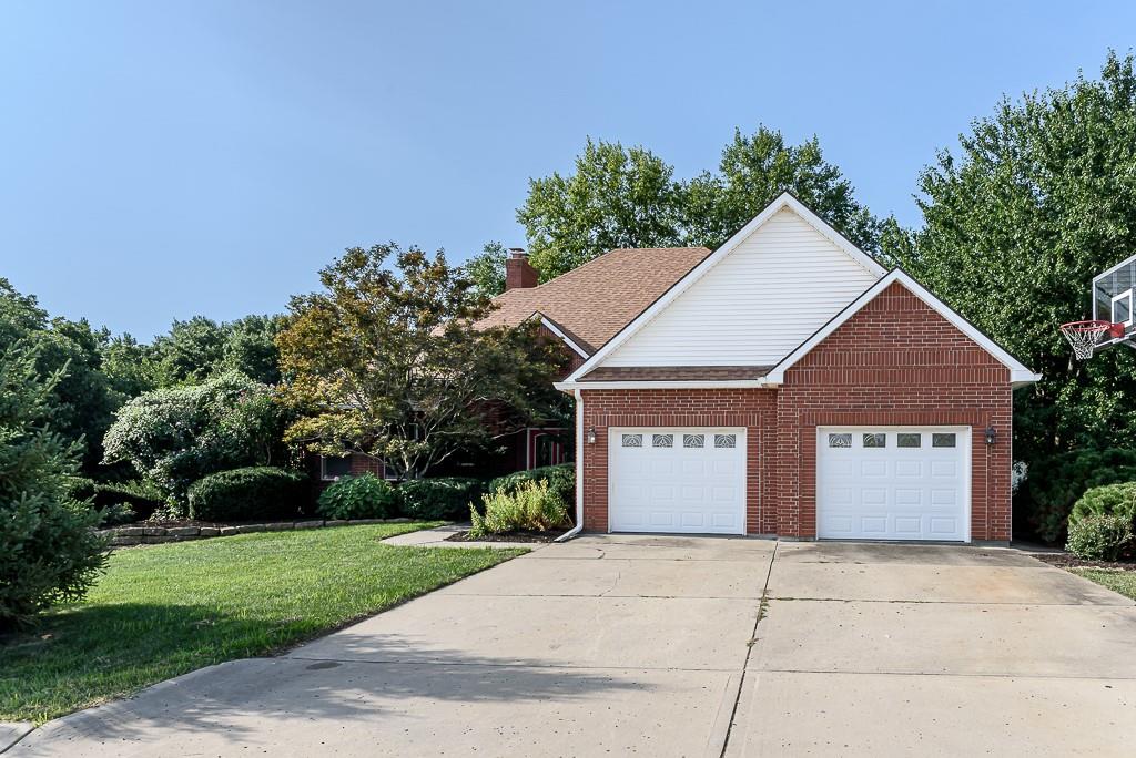 12901 Mcintyre Road, Leavenworth, KS 66048