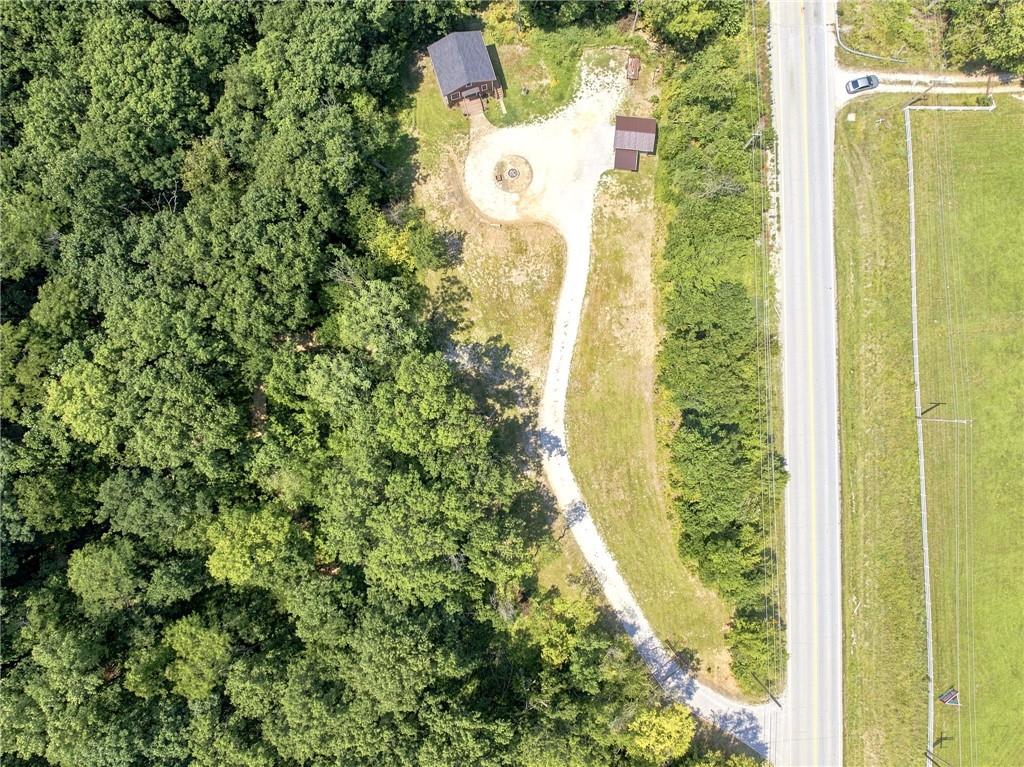 821 W 92 Highway, Smithville, MO 64089