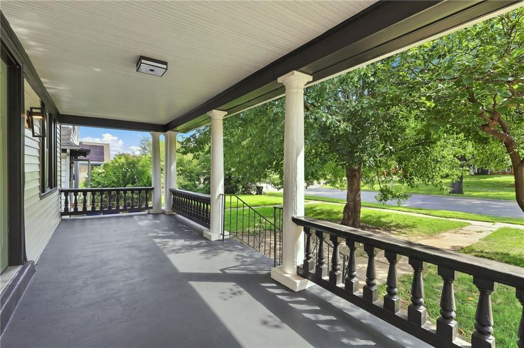 5604 Paseo Boulevard, Kansas City, MO 64110