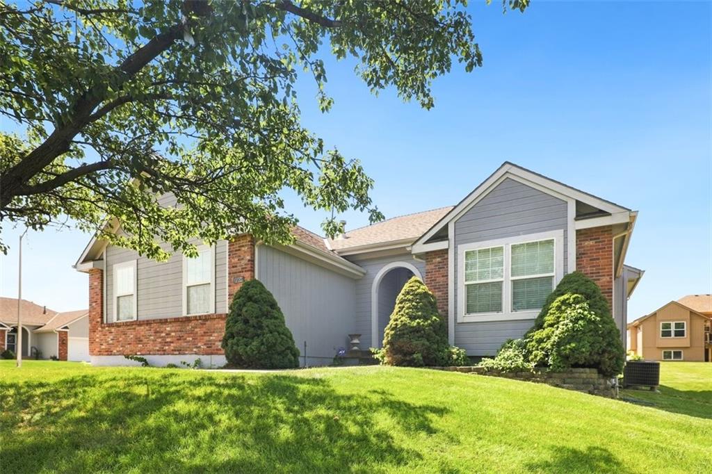 7204 N Cypress Avenue, Kansas City, MO 64119