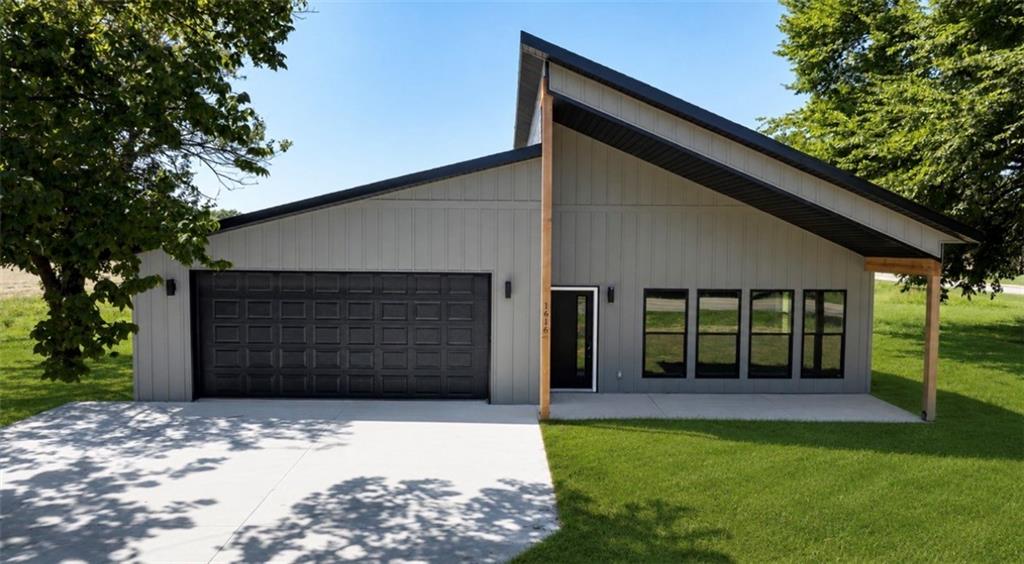 1616 E 20th Street, Pittsburg, KS 66762