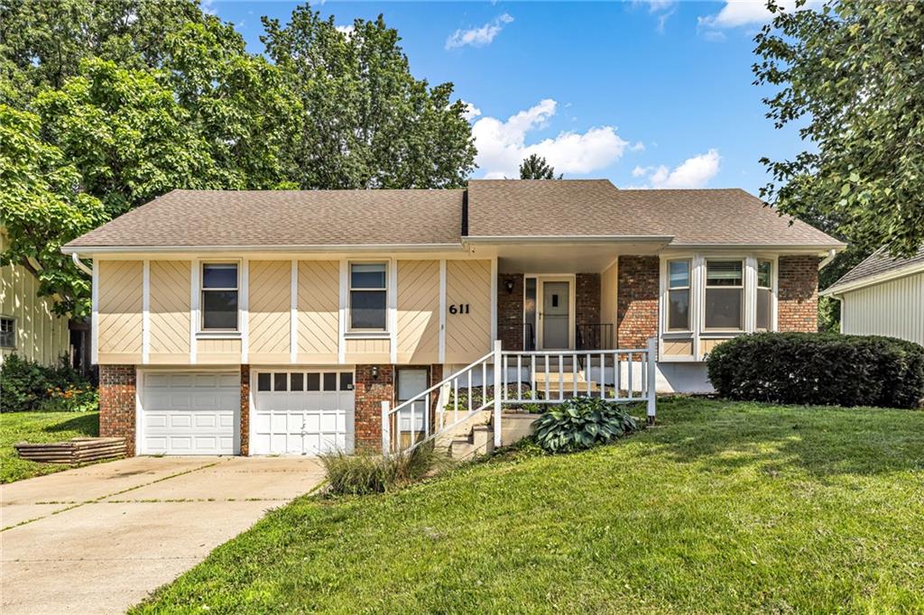 611 SW Murray Road, Lee's Summit, MO 64081