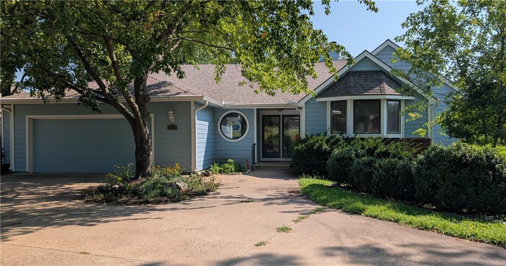 1324 Lawrence Avenue, Lawrence, KS 66049