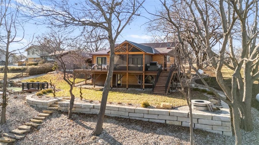 22500 Lakeview Point, Vassar, KS 66543