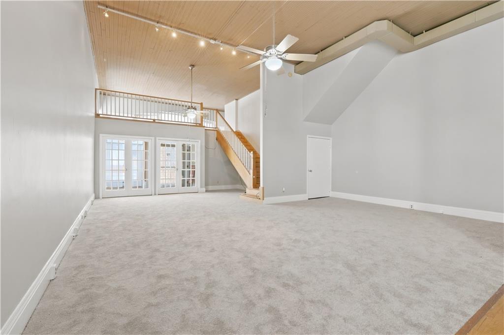 712 Francis Street, St Joseph, MO 64501