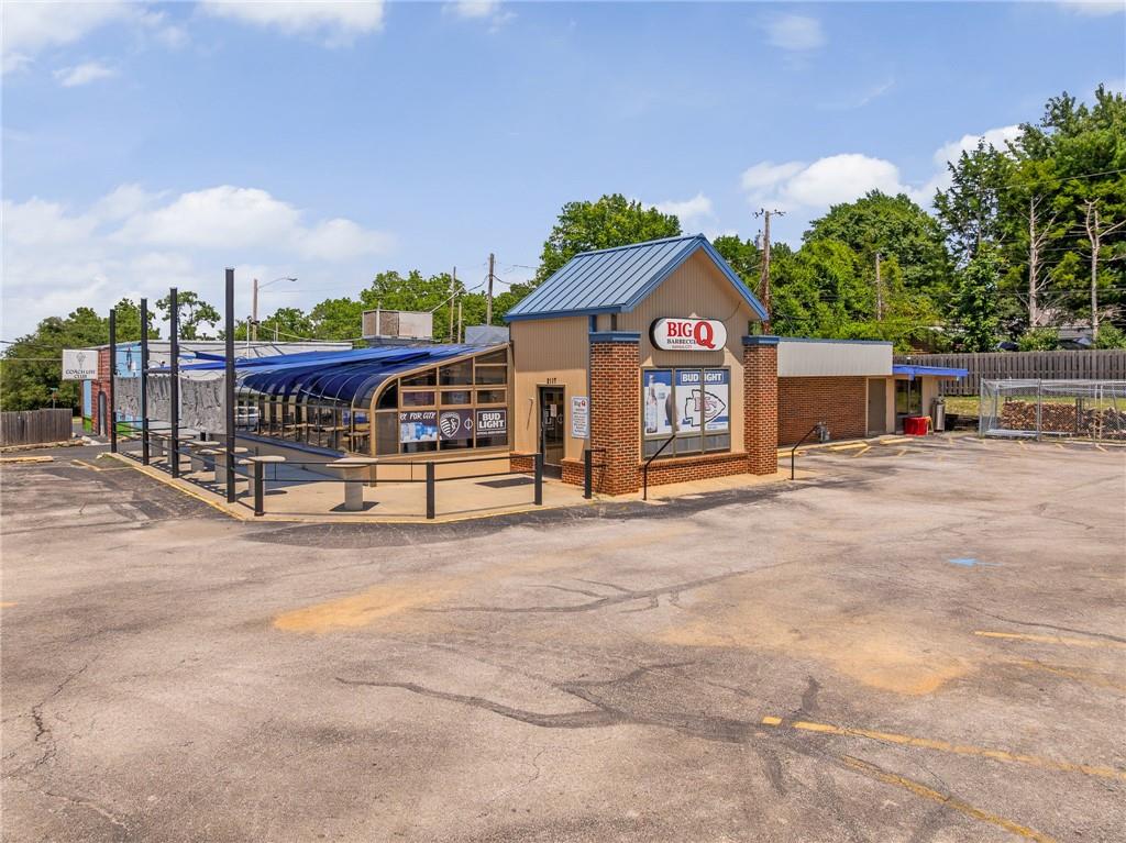 2117 S 34th Street, Kansas City, KS 66106