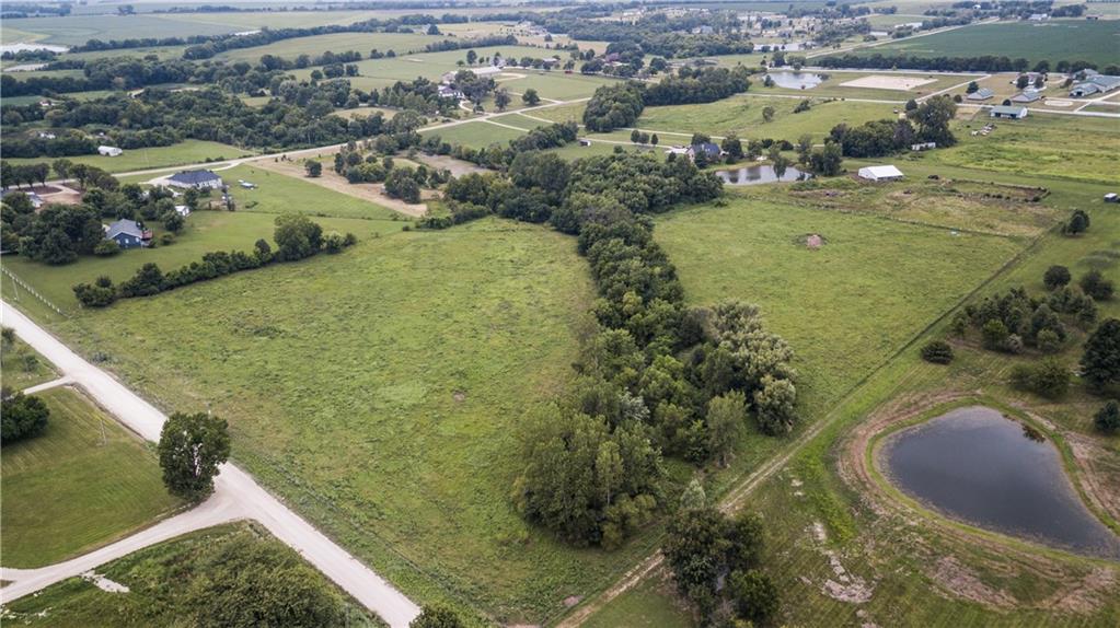 11450 W 239th Street, Bucyrus, KS 66013