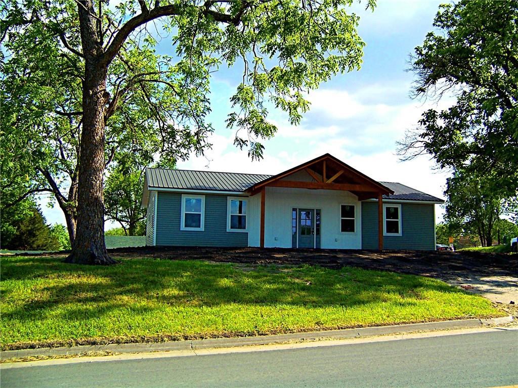 163 N Second Street, Union Star, MO 64494