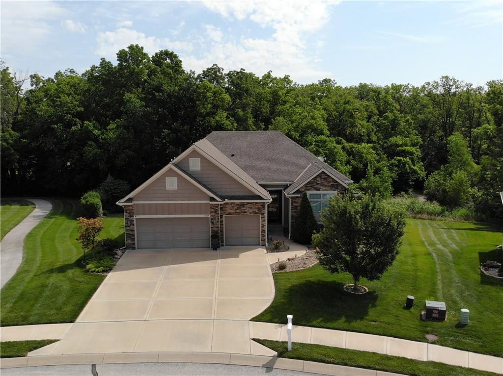 13365 N Silver Ridge Drive, Platte City, MO 64079