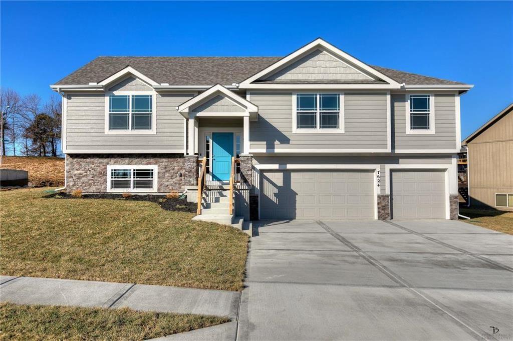 519 Skyview Lane, Liberty, MO 64068