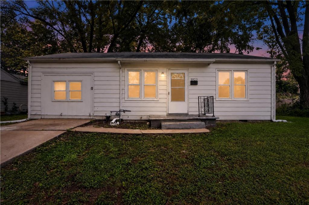 3923 Nebraska Avenue, Kansas City, KS 66102