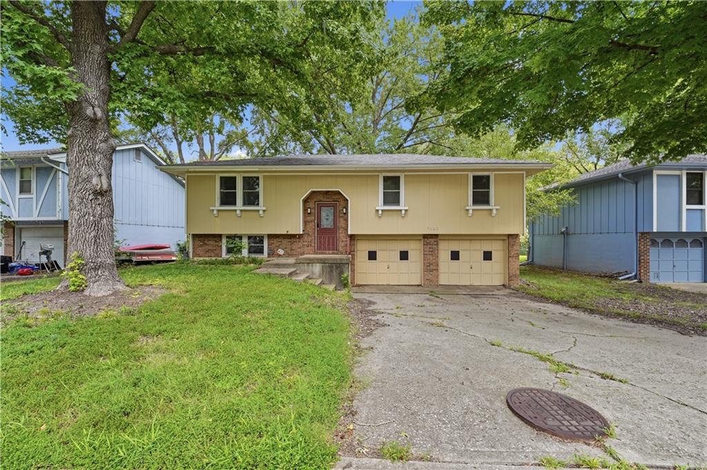6493 Delta Avenue, Kansas City, MO 64151