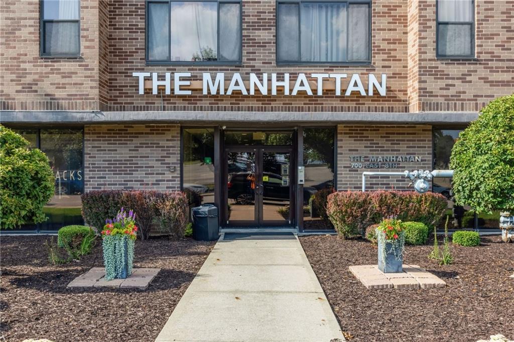700 E 8th Street, Kansas City, MO 64106