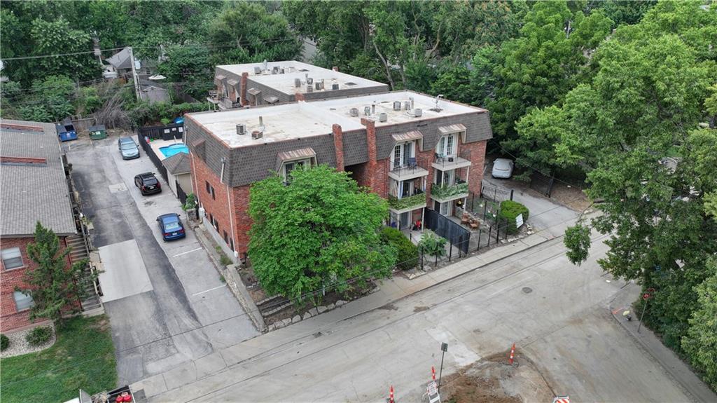 4038 Clark Avenue, Kansas City, MO 64111