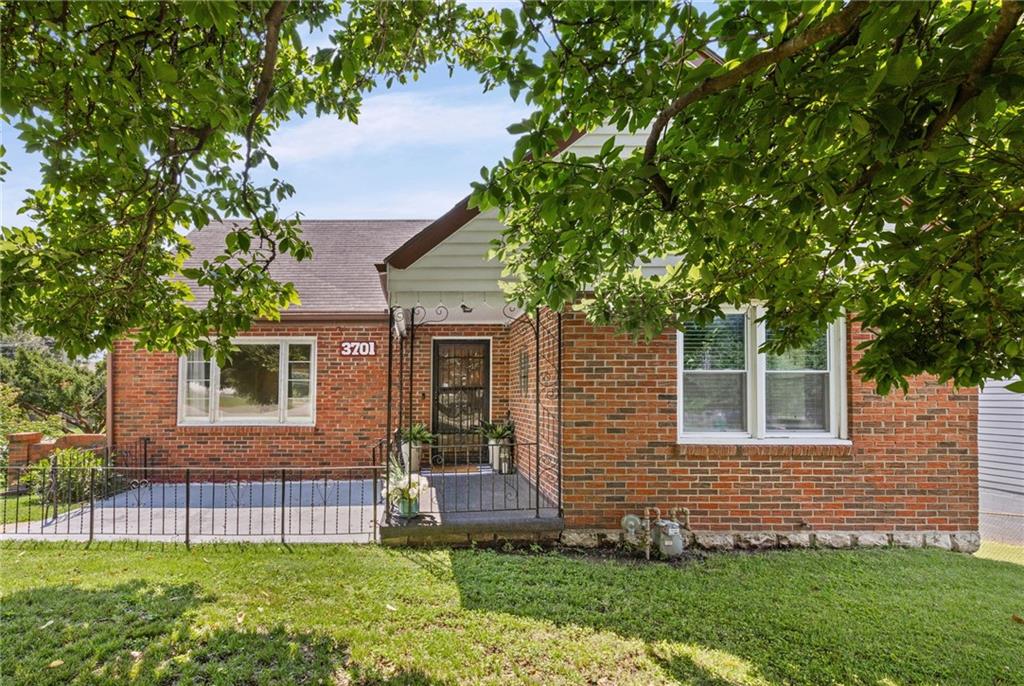 3701 Gibbs Road, Kansas City, KS 66106