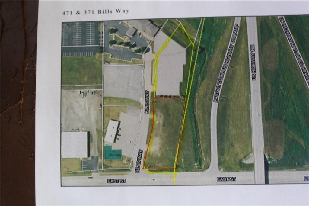 371 & 471 Bills Way Street, Iola, KS 66749