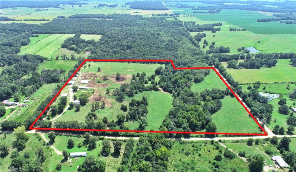 1500 E 1800 Road, Jerico Springs, MO 64756